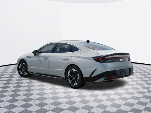 2026 Hyundai SONATA SEL