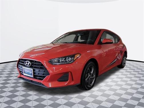 2019 Hyundai Veloster 2