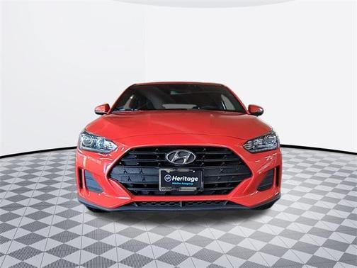 2019 Hyundai Veloster 2