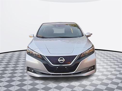 2022 Nissan Leaf SV 40 kWh