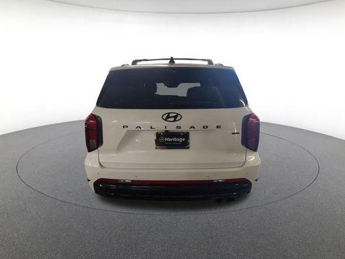 Hyper White 2024 Hyundai PALISADE Calligraphy Night Edition