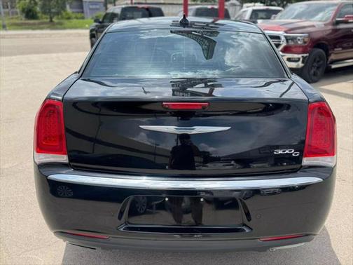 2015 Chrysler 300C Base