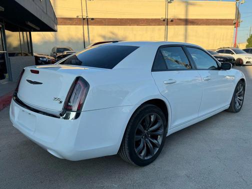 2014 Chrysler 300 S