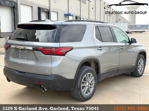2023 Chevrolet Traverse LT Cloth