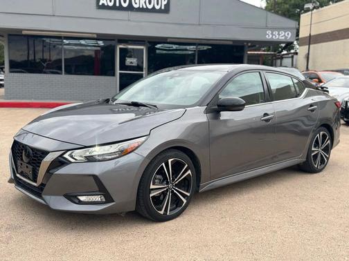 2022 Nissan Sentra SR