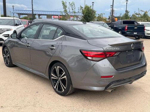 2022 Nissan Sentra SR
