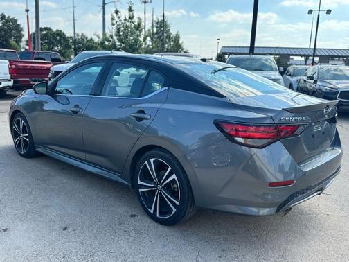 2022 Nissan Sentra SR