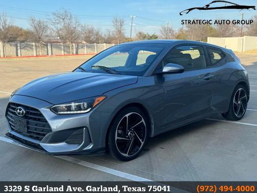 2019 Hyundai Veloster 2