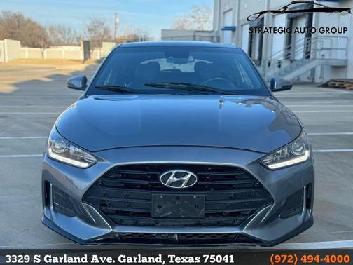 2019 Hyundai Veloster 2