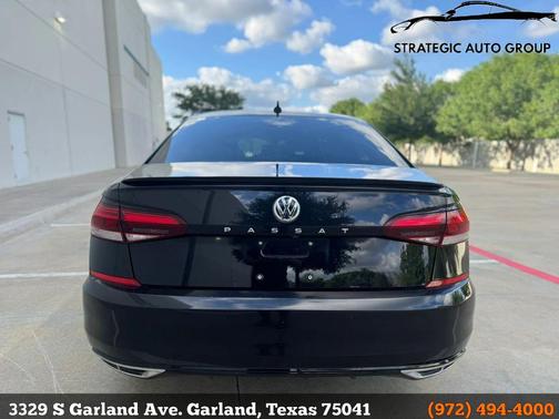 Deep Black Pearl 2020 Volkswagen Passat 2.0T R-Line