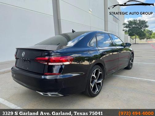 Deep Black Pearl 2020 Volkswagen Passat 2.0T R-Line