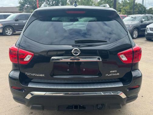 2020 Nissan Pathfinder Platinum 4WD