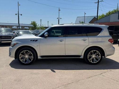 2017 INFINITI QX80 Base
