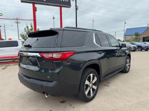2020 Chevrolet Traverse LT Leather