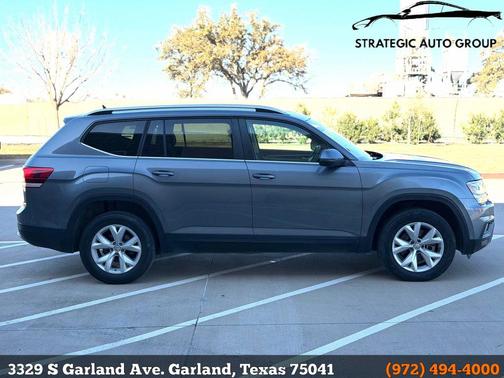 2018 Volkswagen Atlas SE w/Tech Pkg Sport Utility 4D