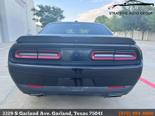 Pitch Black Clearcoat 2020 Dodge Challenger SXT