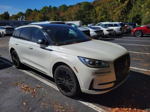 2023 Lincoln Corsair RESERVE