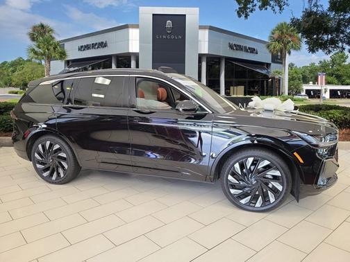 INFINITE BLACK MET CC 2025 Lincoln Nautilus BLACK LABEL