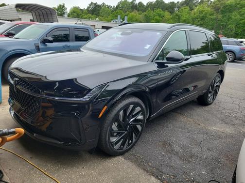 INFINITE BLACK MET CC 2025 Lincoln Nautilus BLACK LABEL