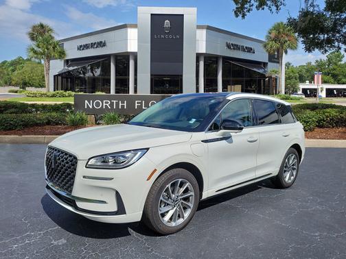 PRISTINE WHITE MET 3C 2024 Lincoln Corsair GRAND TOURING