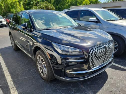 INFINITE BLACK MET CC 2024 Lincoln Corsair PREMIERE