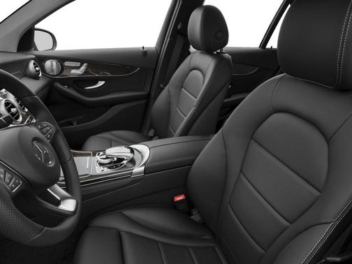 designo Cardinal Red Metallic 2016 Mercedes-Benz GLC 300 Base