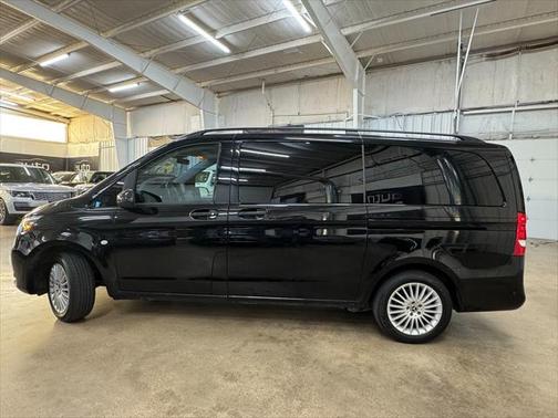 2019 Mercedes-Benz Metris Base