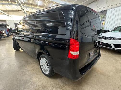 2019 Mercedes-Benz Metris Base