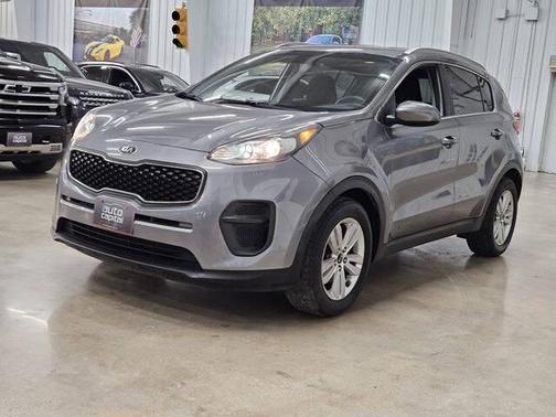 Mineral Silver 2017 Kia Sportage LX