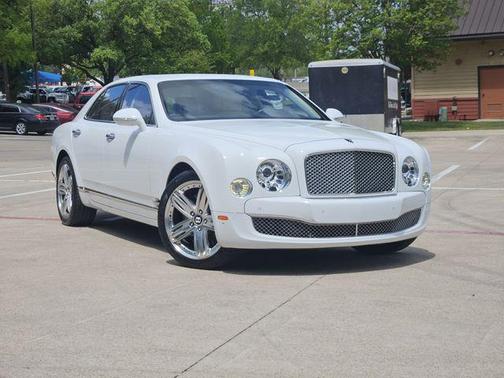 White 2013 Bentley Mulsanne Base