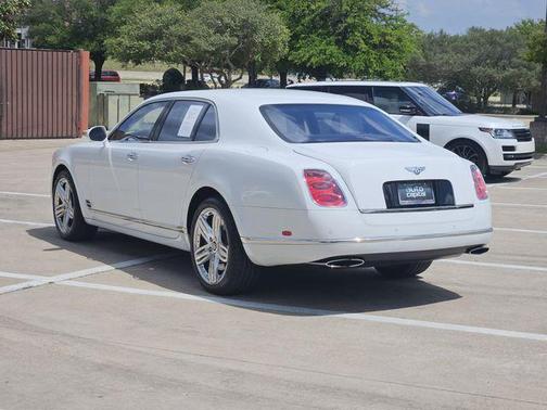 White 2013 Bentley Mulsanne Base