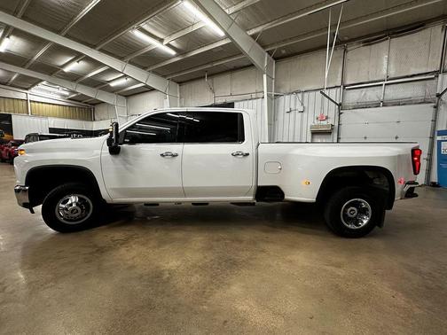 2022 Chevrolet Silverado 3500 LTZ