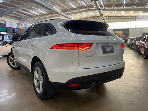 2018 Jaguar F-PACE 30t Premium