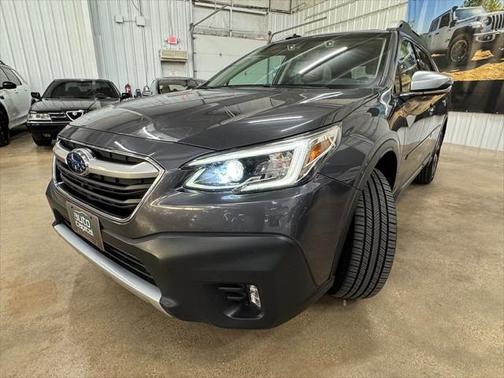 2022 Subaru Outback Touring