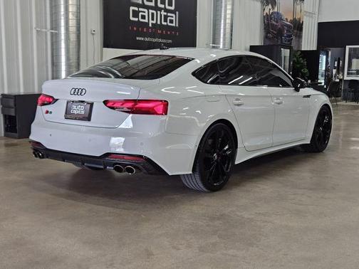 Glacier White Metallic 2021 Audi S5 3.0T Prestige