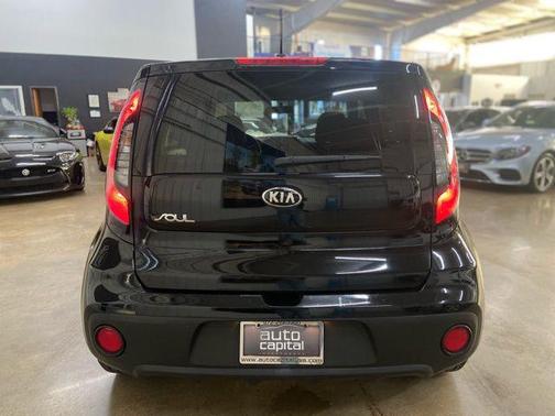 2018 Kia Soul Base
