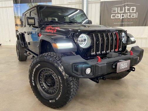 Black Clearcoat 2020 Jeep Gladiator Rubicon