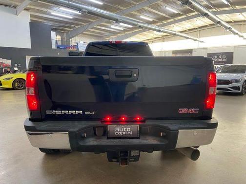 2011 GMC Sierra 3500 SLT