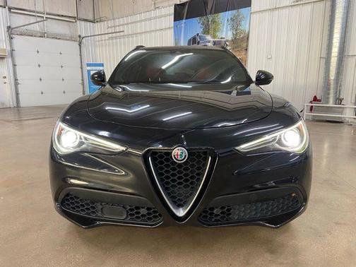 2019 Alfa Romeo Stelvio Ti Sport