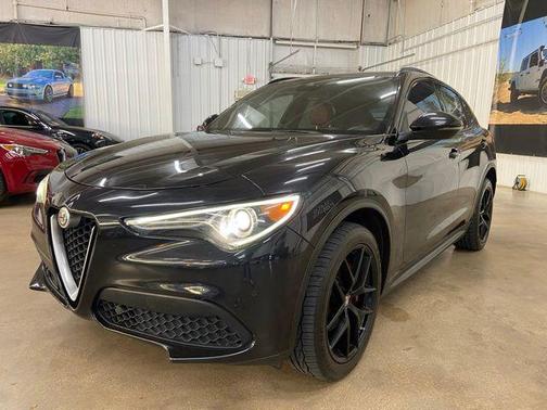 2019 Alfa Romeo Stelvio Ti Sport