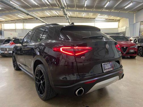 2019 Alfa Romeo Stelvio Ti Sport