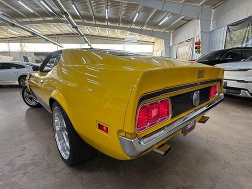 2000 Ford Mustang Base