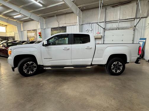 2017 GMC Canyon SLE