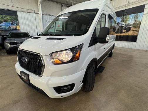 2024 Ford Transit-350 XLT