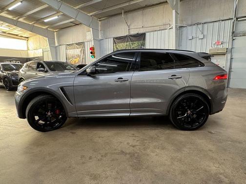 2020 Jaguar F-PACE SVR