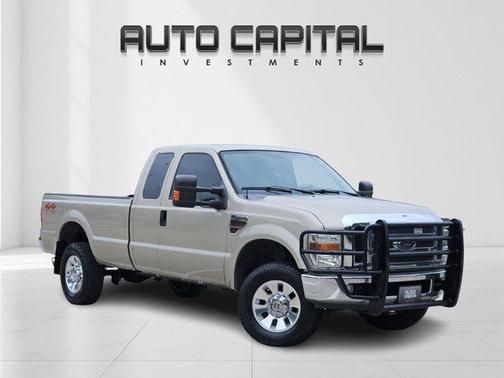 Pueblo Gold Clearcoat Metallic 2008 Ford F-350
