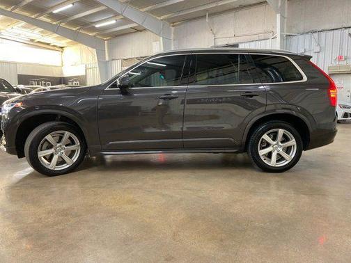 2023 Volvo XC90 B5 Core