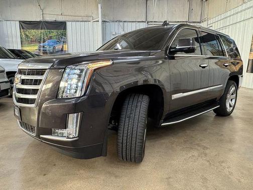 2017 Cadillac Escalade Luxury