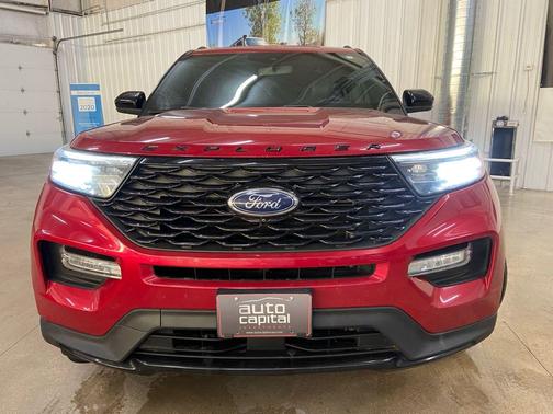 2022 Ford Explorer ST-Line