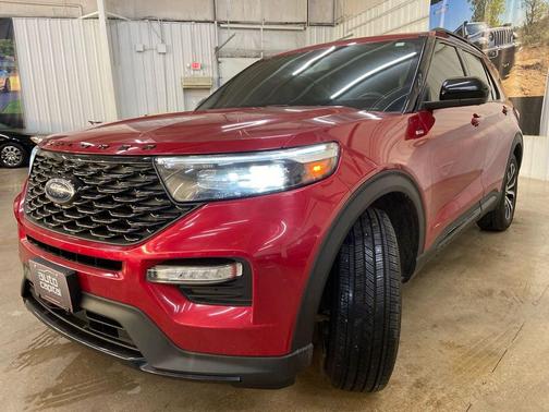 2022 Ford Explorer ST-Line